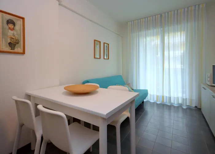 Апартаменты Marina Grande *