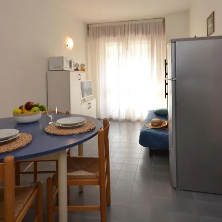 Marina Grande Апартаменты Бибионе